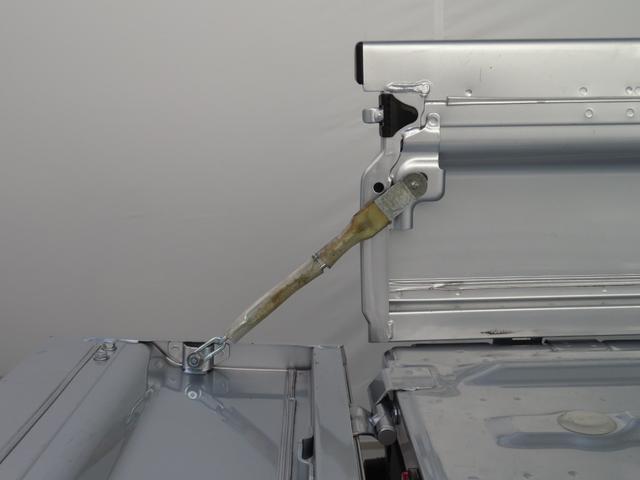 ハイゼットトラックジャンボエクストラ 4WD CVT 1年間無料保証アイドリングストップ 電格ドアミラー 記録簿 ワンオナ キーフリー 衝突安全ボディ デフロック コーナーセンサー ゲートチェーン あゆみ板掛け パワーウィンドウ マニュアルエアコン LEDヘッドライト(三重県)の中古車