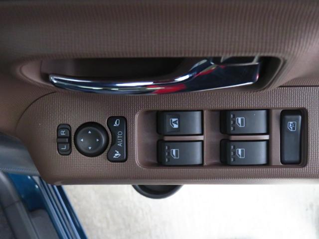 ムーヴキャンバスセオリーＧターボ　届出済未使用車　キーフリー　１年間無料保証衝突回避支援ブレーキ機能　バックカメラ　Ｗパワスラ　　ＬＥＤヘッドライト　電動格納ドアミラー　元試乗車　電動パーキングブレーキ　コーナーセンサー　運転席・助手席シートヒーター　オートエアコン（三重県）の中古車