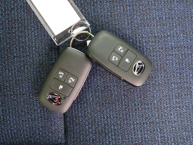 ムーヴキャンバスセオリーＧターボ　届出済未使用車　キーフリー　１年間無料保証衝突回避支援ブレーキ機能　バックカメラ　Ｗパワスラ　　ＬＥＤヘッドライト　電動格納ドアミラー　元試乗車　電動パーキングブレーキ　コーナーセンサー　運転席・助手席シートヒーター　オートエアコン（三重県）の中古車