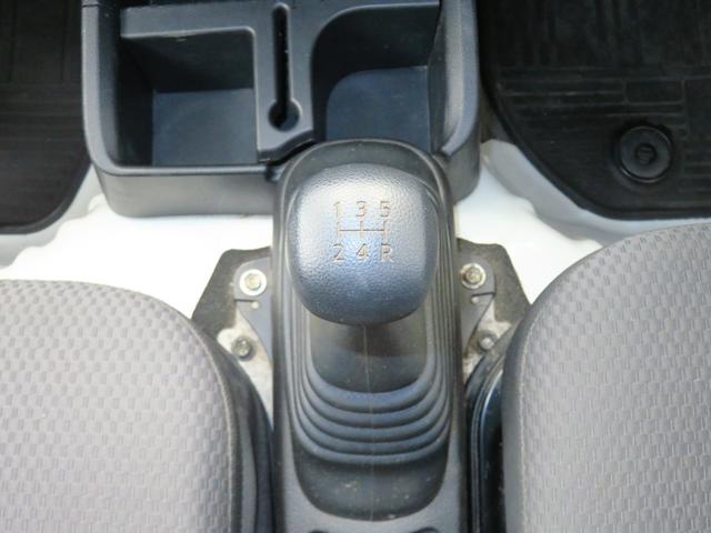 ハイゼットトラックEXT 4WD 5MT キーレスエントリー 1年間無料保証デフロック 荷台作業照明 マニュアルエアコン パワーウィンドウ ゲートチェーン ゲートプロテクター あゆみ板掛け レベリング 純正フロアマット CD再生 AM/FMラジオ(三重県)の中古車