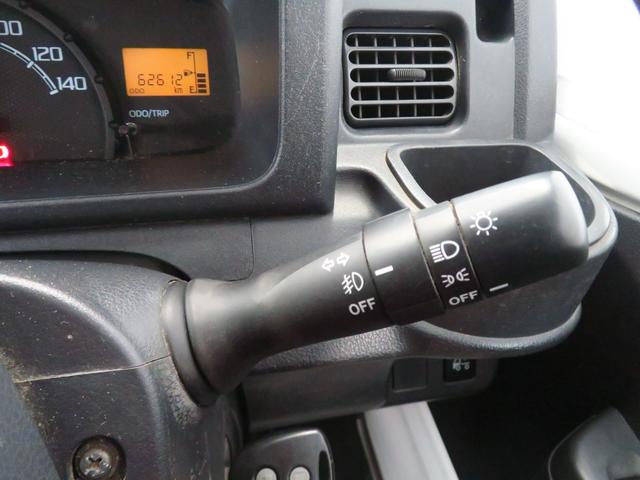 ハイゼットトラックEXT 4WD 5MT キーレスエントリー 1年間無料保証デフロック 荷台作業照明 マニュアルエアコン パワーウィンドウ ゲートチェーン ゲートプロテクター あゆみ板掛け レベリング 純正フロアマット CD再生 AM/FMラジオ(三重県)の中古車