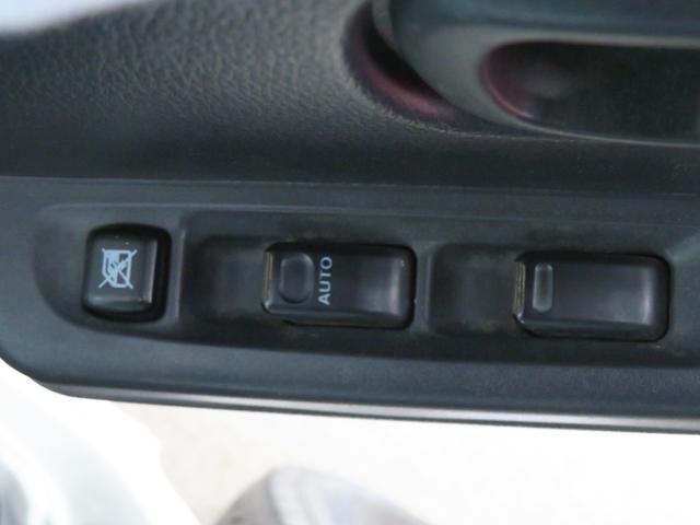 ハイゼットトラックEXT 4WD 5MT キーレスエントリー 1年間無料保証デフロック 荷台作業照明 マニュアルエアコン パワーウィンドウ ゲートチェーン ゲートプロテクター あゆみ板掛け レベリング 純正フロアマット CD再生 AM/FMラジオ(三重県)の中古車