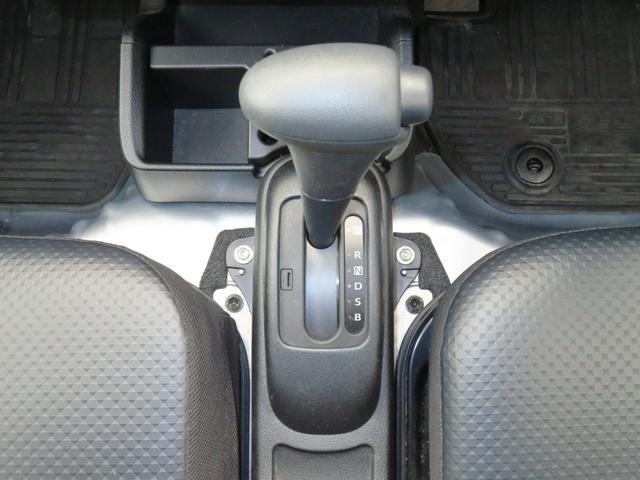 ハイゼットトラックスタンダード 農用スペシャル 4WD CVT 1年間無料保証整備記録簿 誤発進抑制機能 PS ワンオーナー アイドリングストップ デフロック 荷台作業照明 あゆみ板掛け レベリング マニュアルエアコン コーナーセンサー 純正フロアマット AM/FMラジオ(三重県)の中古車