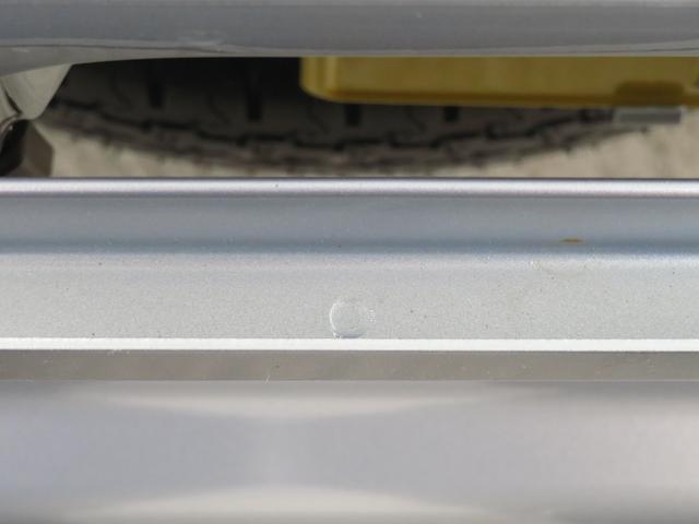 ハイゼットトラックスタンダード 農用スペシャル 4WD CVT 1年間無料保証整備記録簿 誤発進抑制機能 PS ワンオーナー アイドリングストップ デフロック 荷台作業照明 あゆみ板掛け レベリング マニュアルエアコン コーナーセンサー 純正フロアマット AM/FMラジオ(三重県)の中古車