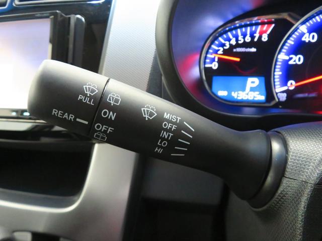 ムーヴカスタム X 7型ナビ オートエアコン 1年間無料保証フルセグ 助手席エアバック LEDランプ 運転席エアバッグ キーフリー プッシュスタート DVD再生 ABS USB接続 パワーウィンドウ 電動格納ミラー 純正フロアマット(三重県)の中古車