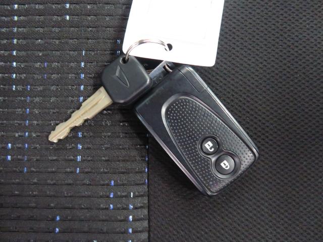 ムーヴカスタム X 7型ナビ オートエアコン 1年間無料保証フルセグ 助手席エアバック LEDランプ 運転席エアバッグ キーフリー プッシュスタート DVD再生 ABS USB接続 パワーウィンドウ 電動格納ミラー 純正フロアマット(三重県)の中古車