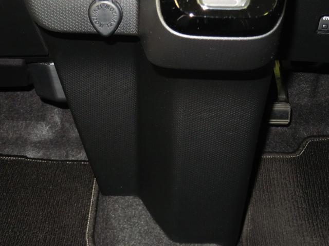 タントカスタムＲＳスタイルセレクション　スローパー　１年間無料保証福祉車両　前席シートヒーター　バックカメラ　前後ドラレコ　地デジ　ＥＴＣ　純正７型ナビ　コーナーセンサー　オートエアコン　両側パワースライドドア　Ｂｌｕｅｔｏｏｔｈ対応　ＵＳＢ接続　キーフリー（三重県）の中古車