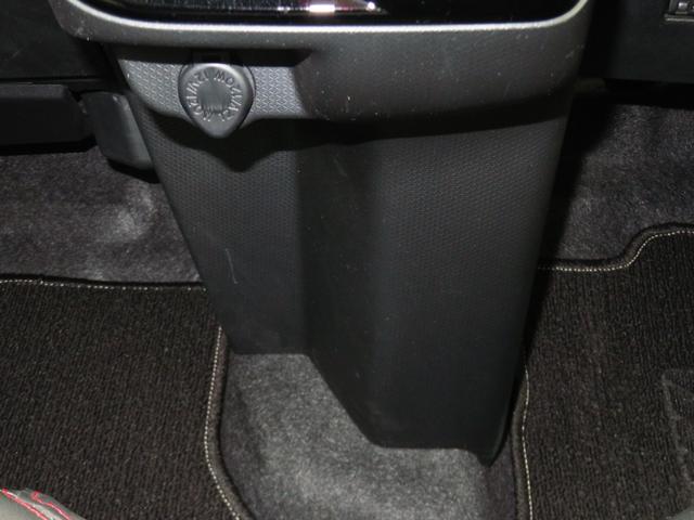 タントカスタムRSスタイルセレクション キーフリー 1年間無料保証両側パワドア USB 前後ドラレコ 地デジ DVD 純正7型ナビ パノラマカメラ 電動パーキングブレーキ 運転席・助手席シートヒーター Bluetooth対応 ETC アダプティブクルーズコントロール(三重県)の中古車