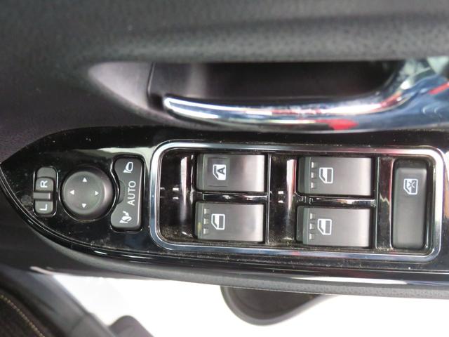 タントカスタムRSスタイルセレクション キーフリー 1年間無料保証両側パワドア USB 前後ドラレコ 地デジ DVD 純正7型ナビ パノラマカメラ 電動パーキングブレーキ 運転席・助手席シートヒーター Bluetooth対応 ETC アダプティブクルーズコントロール(三重県)の中古車