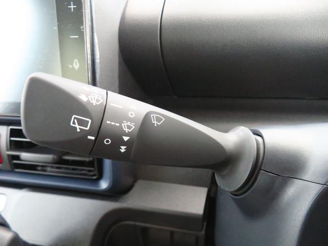 タントＸ　届出済未使用車　バックカメラ　キーフリー　１年間無料保証ブルートゥース　地デジ　電動ミラー　ＵＳＢ接続　ＬＥＤライト　純正９型ディスプレイオーディオ　電動パーキングブレーキ　運転席・助手席シートヒーター　助手席側パワースライドドア　コーナーセンサー（三重県）の中古車