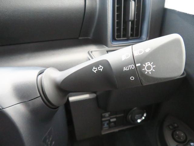 タントＸ　届出済未使用車　バックカメラ　キーフリー　１年間無料保証ブルートゥース　地デジ　電動ミラー　ＵＳＢ接続　ＬＥＤライト　純正９型ディスプレイオーディオ　電動パーキングブレーキ　運転席・助手席シートヒーター　助手席側パワースライドドア　コーナーセンサー（三重県）の中古車