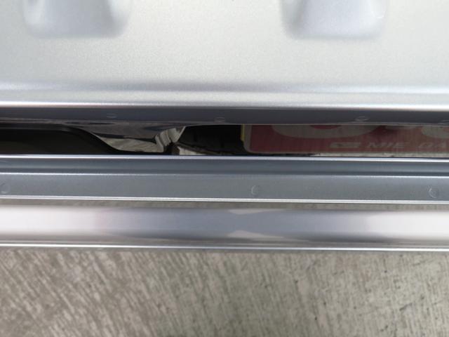 ハイゼットトラックジャンボエクストラ　　　　　　４ＷＤ　ＣＶＴ　１年間無料保証記録簿　ワンオナ　ＬＥＤライト　キーフリー　ゲートチェーン　あゆみ板掛け　デフロック　荷台作業照明　コーナーセンサー　マニュアルエアコン　電動格納ミラー　パワーウィンドウ　アイドリングストップ（三重県）の中古車