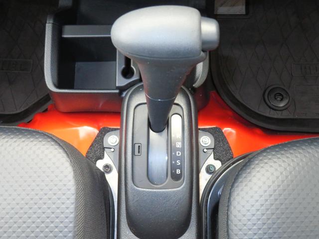 ハイゼットトラックスタンダード　農用スペシャル　４ＷＤ　ＣＶＴ　１年間無料保証記録簿　誤発進抑制機能　ワンオーナー　　デフロック　荷台作業照明　ゲートプロテクター　ゲートチェーン　あゆみ板掛け　キーフリー　マニュアルエアコン　コーナーセンサー　パワーウィンドウ　荷台ゴムマット（三重県）の中古車