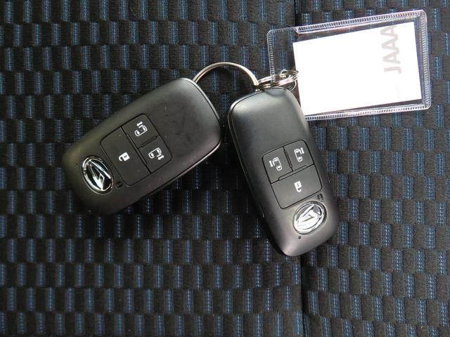 タントカスタムＲＳ　　　　　電動パーキングブレーキ　１年間無料保証２０２６初売り１／４〜　両側パワスライドドア　レーンキープＡ　ＩＳＴＯＰ　元試乗車　ターボ　ＬＥＤライト　１オーナー　バックカメラ　運転席・助手席シートヒーター　コーナーセンサー　オートエアコン（三重県）の中古車