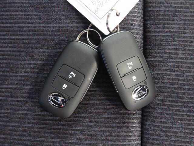 ムーヴＧ　助手席側パワースライドドア　バックカメラ　１年間無料保証衝突被害軽減ブレーキ　前後ドラレコ　電動パーキングブレーキ　純正９型ディスプレイオーディオ　コーナーセンサー　Ｂｌｕｅｔｏｏｔｈ対応　ＨＤＭＩ接続　ワイヤレス充電　ダンディスポーツスタイル　キーフリー（三重県）の中古車