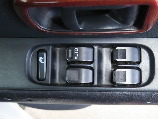 ハイゼットカーゴデッキバン　Ｇ　ＳＡIII　　２ＷＤ　４ＡＴ　１年間無料保証２０２６初売り１／４〜　ＵＳＢ　記録簿　両側スライド　キーレスエントリー　ＥＴＣ　ワンオーナー　Ｂｌｕｅｔｏｏｔｈ　地デジ　パワーウィンドウ　レベリング　純正７型ナビ　荷台ゴムマット　純正フロアマット（三重県）の中古車