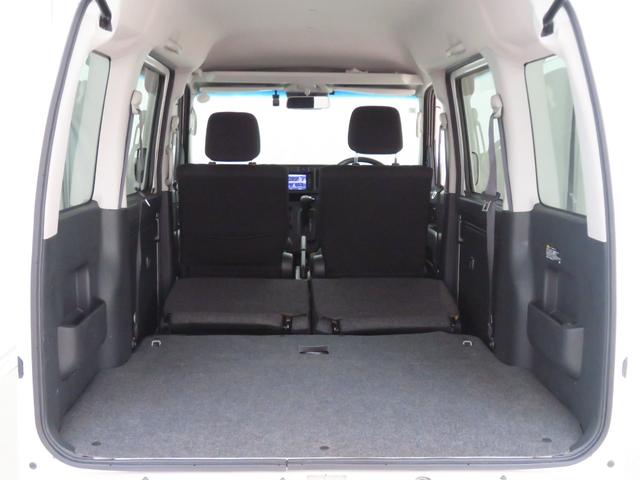 ハイゼットカーゴクルーズＳＡIII　　２ＷＤ　４ＡＴ　ＥＴＣ　１年間無料保証２０２６初売り１／４〜　ＢＴ接続　電動ミラー　車線逸脱警告　フルセグ　ＬＥＤライト　Ｂカメラ　ワンオーナー　オートライト　純正７型ナビ　前後ドラレコ　キーレスエントリー　レベリング　パワーウィンドウ（三重県）の中古車