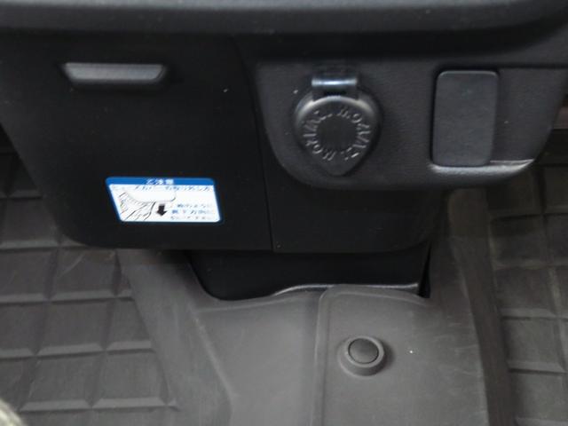 ハイゼットカーゴクルーズＳＡIII　　２ＷＤ　４ＡＴ　ＥＴＣ　１年間無料保証２０２６初売り１／４〜　ＢＴ接続　電動ミラー　車線逸脱警告　フルセグ　ＬＥＤライト　Ｂカメラ　ワンオーナー　オートライト　純正７型ナビ　前後ドラレコ　キーレスエントリー　レベリング　パワーウィンドウ（三重県）の中古車