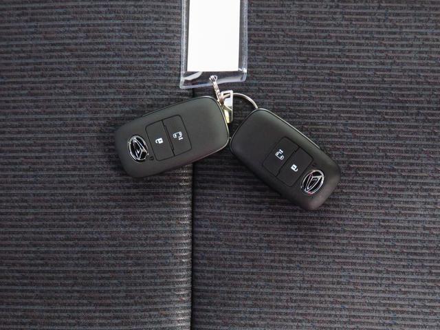 ムーヴＧ　助手席側パワースライドドア　バックカメラ　１年間無料保証ＬＥＤヘッドライト　コーナーセンサー　純正９型ディスプレイオーディオ　前後ドラレコ　キーフリー　電動パーキングブレーキ　Ｂｌｕｅｔｏｏｔｈ対応　ワイヤレス充電　ＨＤＭＩ接続　ダンディスポーツスタイル（三重県）の中古車