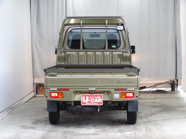 ハイゼットトラックジャンボ　４ＷＤ　４ＡＴ　ゲートプロテクター　１年間無料保証記録簿　キーレスキー　ワンオーナー　荷台作業照明　ゲートチェーン　あゆみ板掛け　レベリング　マニュアルエアコン　パワーウィンドウ　ＣＤ再生　純正フロアマット（三重県）の中古車