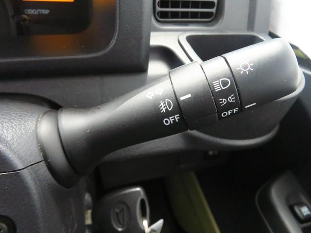 ハイゼットトラックジャンボ　４ＷＤ　４ＡＴ　ゲートプロテクター　１年間無料保証記録簿　キーレスキー　ワンオーナー　荷台作業照明　ゲートチェーン　あゆみ板掛け　レベリング　マニュアルエアコン　パワーウィンドウ　ＣＤ再生　純正フロアマット（三重県）の中古車