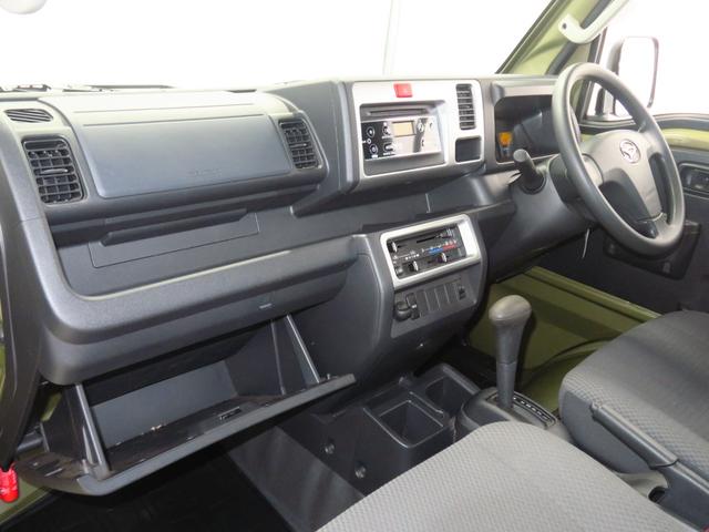 ハイゼットトラックジャンボ　４ＷＤ　４ＡＴ　ゲートプロテクター　１年間無料保証記録簿　キーレスキー　ワンオーナー　荷台作業照明　ゲートチェーン　あゆみ板掛け　レベリング　マニュアルエアコン　パワーウィンドウ　ＣＤ再生　純正フロアマット（三重県）の中古車