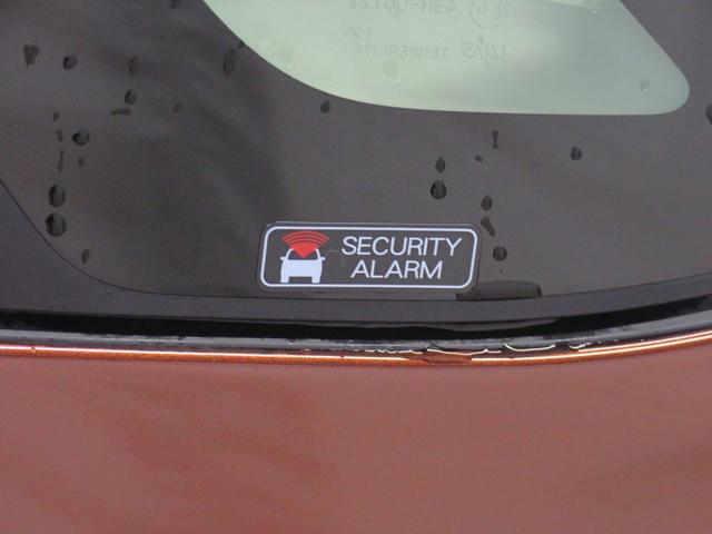 ムーヴＸ　助手席側パワースライドドア　バックカメラ　１年間無料保証ペダル踏み間違い抑制　衝突回避支援ブレーキ　純正９型ディスプレイオーディオ　キーフリー　オートエアコン　コーナーセンサー　パワーウィンドウ　Ｂｌｕｅｔｏｏｔｈ対応　ワイヤレス充電　ＨＤＭＩ接続（三重県）の中古車