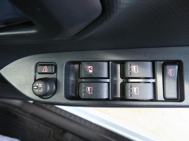 ミライースX SAIII マニュアルエアコン 1年間無料保証盗難防止アラーム 試乗車UP 衝突回避支援ブレーキ機能 電格ミラー Bカメ 点検記録簿 1オーナー キーレスエントリー コーナーセンサー パワーウィンドウ 純正フロアマット LEDヘッドライト(三重県)の中古車