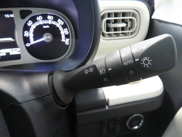 ムーヴキャンバスストライプスＧ　運転席・助手席シートヒーター　１年間無料保証アイドルストップ　Ｂカメラ　セキュリティアラーム　プッシュスタート　キーフリー　ワンオーナー　ＬＥＤライト　元試乗車　車線逸脱警報　電動パーキングブレーキ　両側パワースライドドア　コーナーセンサー（三重県）の中古車