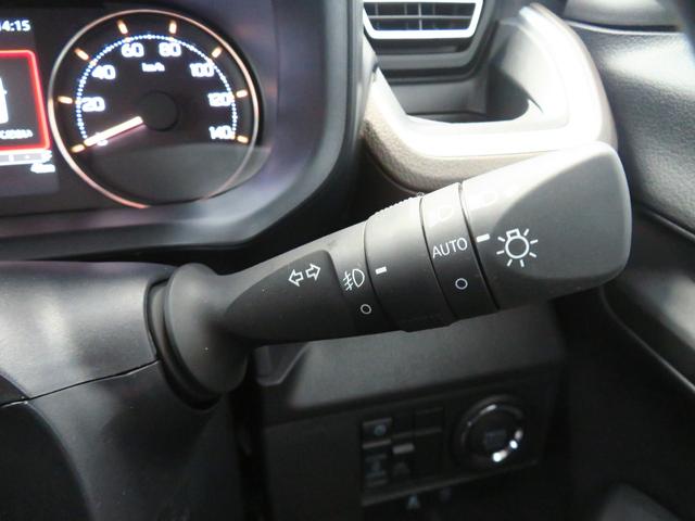 ムーヴG 届出済未使用車 バックカメラ キーフリー 1年間無料保証Bluetooth対応 エコアイドル LED コーナーセンサー 純正9型ディスプレイオーディオ 前後ドラレコ 助手席側パワースライドドア ワイヤレス充電 USB接続 ダンディスポーツスタイル(三重県)の中古車