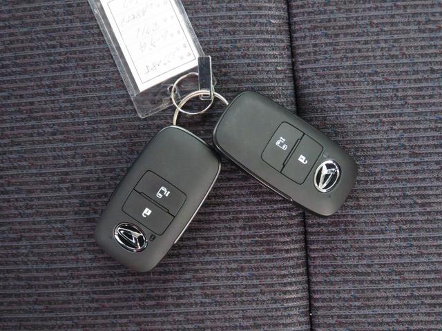 ムーヴG 届出済未使用車 バックカメラ キーフリー 1年間無料保証Bluetooth対応 エコアイドル LED コーナーセンサー 純正9型ディスプレイオーディオ 前後ドラレコ 助手席側パワースライドドア ワイヤレス充電 USB接続 ダンディスポーツスタイル(三重県)の中古車