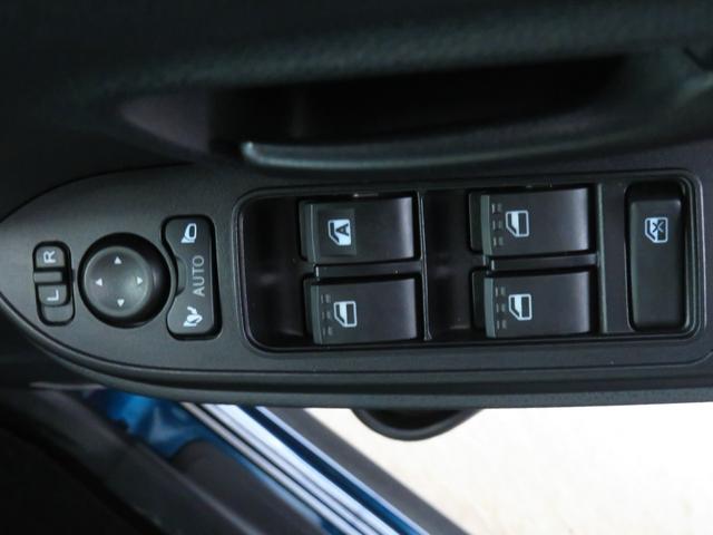 タントファンクロスターボ バックカメラ キーフリー 1年間無料保証電格ミラー LEDランプ シートヒータ 地デジ 衝突軽減ブレーキ USB i−stop 1オーナー 純正9型ディスプレイオーディオ Bluetooth対応 両側パワースライドドア コーナーセンサー(三重県)の中古車