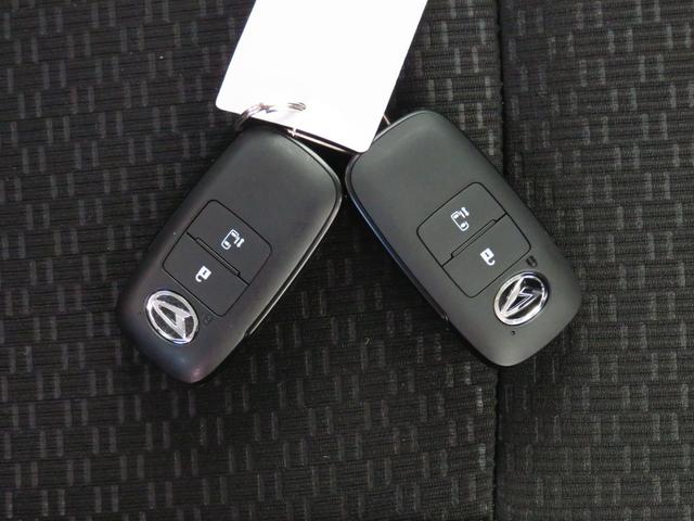 トールＸ　　　　　　純正９型ディスプレイオーディオ　１年間無料保証ＢＬＵＥＴＯＯＴＨ　誤発進抑制機能　ワンオーナー　元試乗車　ＡＢＳ　バックカメラ　電動格納ドアミラー　オートライト　助手席側パワースライドドア　コーナーセンサー　マニュアルエアコン　ＨＤＭＩ接続（三重県）の中古車