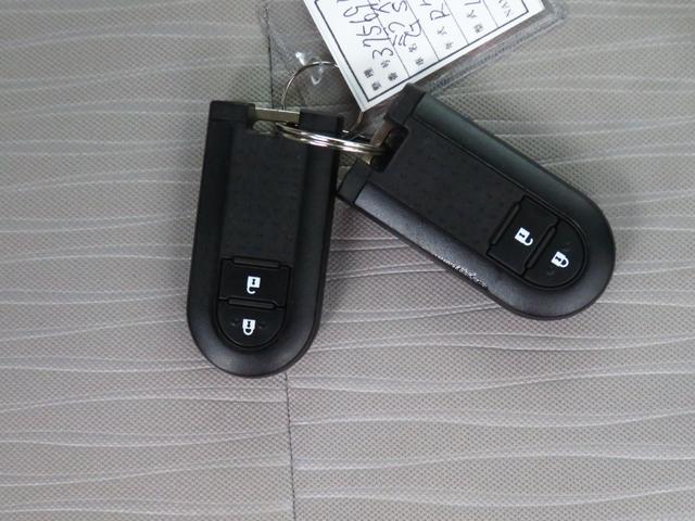 ミライースG SAIII 運転席・助手席シートヒーター 1年間無料保証車線逸脱警告 元ディーラー代車セキュリティ LEDヘッドライト 電格ミラー 衝突安全ボディ 運転席エアバッグ 助手席エアバッグ ABS キーフリー オートエアコン コーナーセンサー パワーウィンドウ(三重県)の中古車