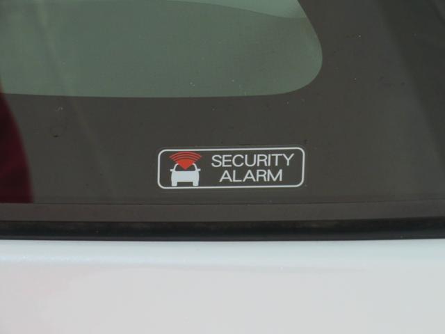 ムーヴキャンバスストライプスGターボ 電動パーキングブレーキ 1年間無料保証1オーナー シートH 左右オートスライド LEDヘッドライト 元試乗車 ターボ車 記録簿 レーンキープ ベンチシート キーフリー コーナーセンサー オートエアコン パノラマカメラ ペダル踏み間違い抑制(三重県)の中古車