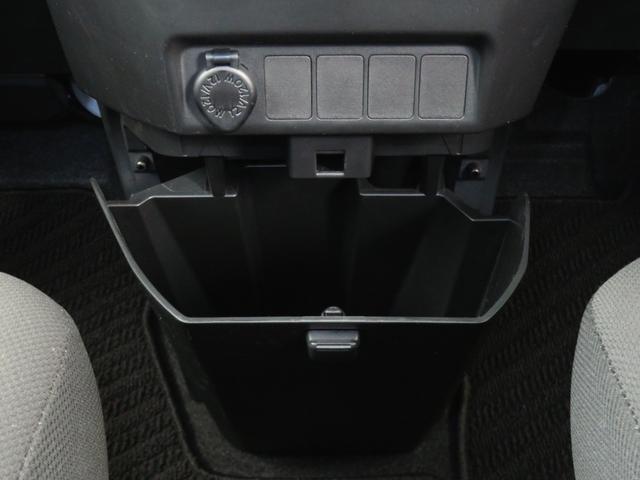 トールカスタムＧ　　　純正７型ナビ　パノラマカメラ　１年間無料保証ＬＥＤライト　ブルートゥース　Ｉストップ　電格ミラー　ウォークスルー　ＤＶＤ　ワンオーナー　ＥＴＣ　ＵＳＢ　前後ドラレコ　電動パーキングブレーキ　両側パワースライドドア　コーナーセンサー　キーフリー（三重県）の中古車