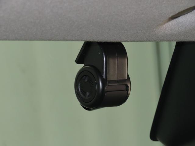 トールカスタムＧ　　　純正７型ナビ　パノラマカメラ　１年間無料保証ＬＥＤライト　ブルートゥース　Ｉストップ　電格ミラー　ウォークスルー　ＤＶＤ　ワンオーナー　ＥＴＣ　ＵＳＢ　前後ドラレコ　電動パーキングブレーキ　両側パワースライドドア　コーナーセンサー　キーフリー（三重県）の中古車