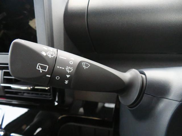 タントカスタムＸ　　届出済未使用車　オートエアコン　１年間無料保証コーナーセンサー　電動パーキングブレーキ　１オーナ　セキュリティ　点検記録簿　アイスト　バックカメラ　キーフリー　展示車　電動ミラー　Ｓヒーター　衝突安全ボディ　オートライト　両側パワースライドドア（三重県）の中古車