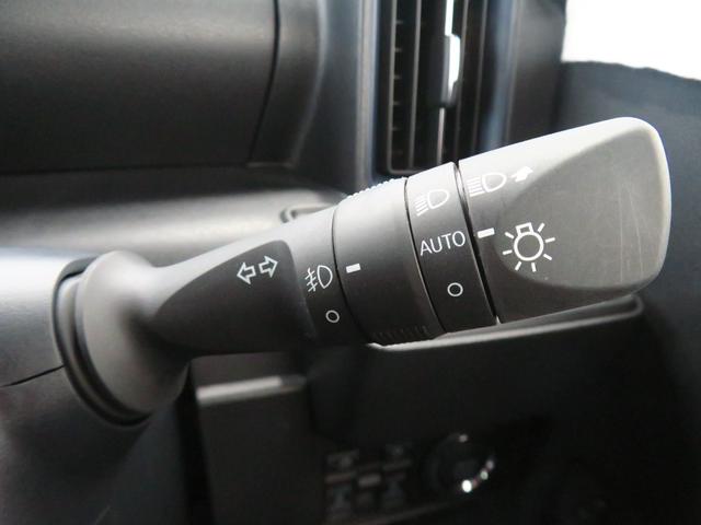 タントカスタムＸ　　純正９型ディスプレイオーディオ　１年間無料保証電動パーキングブレーキ　コーナーセンサー　１オーナー　地デジ　ＢＬＵＥＴＯＯＴＨ　バックカメラ　キーフリー　展示車　電動ミラー　両側パワースライドドア　ＨＤＭＩ接続　運転席・助手席シートヒーター（三重県）の中古車