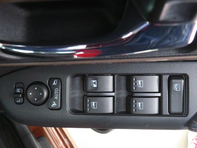 ムーヴＧ　助手席側パワースライドドア　バックカメラ　１年間無料保証電動パーキングブレーキ　コーナーセンサー　純正９型ディスプレイオーディオ　ＨＤＭＩ接続　前後ドラレコ　キーフリー　地デジ　Ｂｌｕｅｔｏｏｔｈ対応　電動格納ミラー　ワイヤレス充電　ノーブルシックスタイル（三重県）の中古車