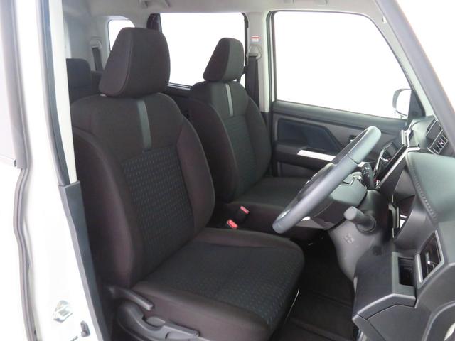 トールカスタムＧ　　純正９型ディスプレイオーディオ　１年間無料保証電動パーキングブレーキ　コーナーセンサー　点検記録簿　左右パワースライドドア　ＬＥＤヘッド　地デジ　ワンオーナー　電格ミラー　元試乗車　Ｂｌｕｅｔｏｏｔｈ対応　ＨＤＭＩ接続　キーフリー　バックカメラ（三重県）の中古車