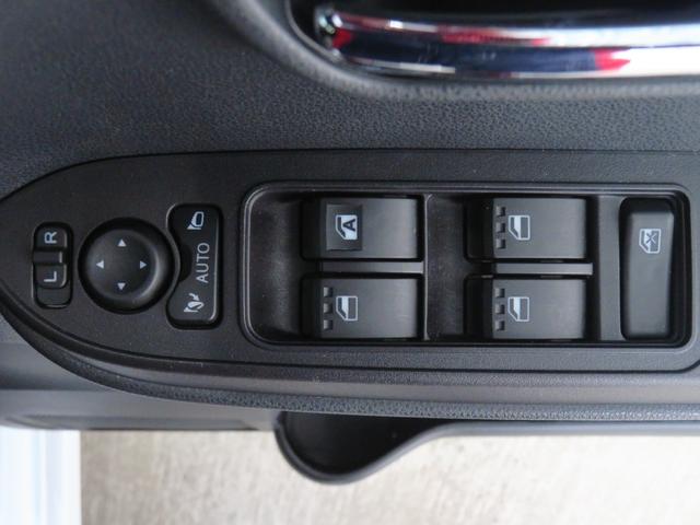 タントカスタムＲＳ　　純正７型ナビ　パノラマカメラ　１年間無料保証電動パーキングブレーキ　コーナーセンサー　キーフリー　１オーナー車　Ｂｌｕｅｔｏｏｔｈ対応　ＬＥＤヘットライト　前後ドラレコ　ＥＴＣ　運転席・助手席シートヒーター　両側パワースライドドア　ＵＳＢ接続（三重県）の中古車