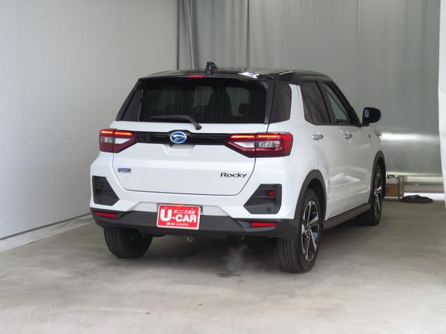 ロッキープレミアムＧ　ＨＥＶ　電動パーキングブレーキ　１年間無料保証コーナーセンサー　Ｂｌｕｅｔｏｏｔｈ対応　ＵＳＢ接続　地デジ　電動格納式ドアミラー　ＬＥＤヘッドランプ　キーフリー　パノラマカメラ　運転席・助手席シートヒーター　純正９型ディスプレイオーディオ（三重県）の中古車