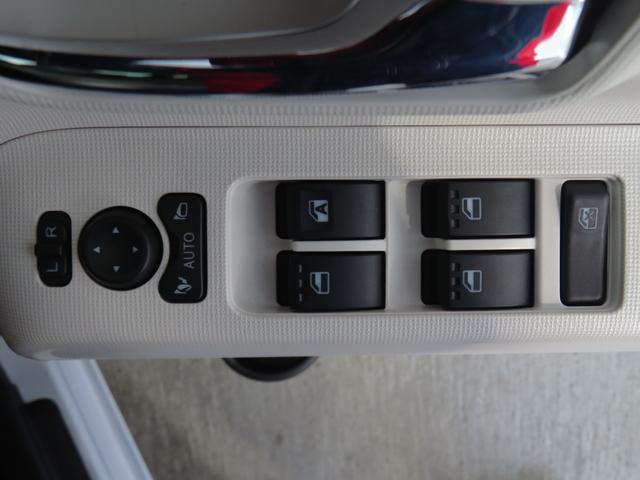 ムーヴキャンバスストライプスＧ　運転席・助手席シートヒーター　１年間無料保証コーナーセンサー　両側パワースライドドア　運転席助手席エアバッグ　試乗車ＵＰ　衝突安全ボディ　キーフリー　ＬＥＤライト　ワンオーナー　電動パーキングブレーキ　バックカメラ　オートエアコン（三重県）の中古車