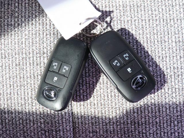 ムーヴキャンバスストライプスＧ　運転席・助手席シートヒーター　１年間無料保証コーナーセンサー　両側パワースライドドア　運転席助手席エアバッグ　試乗車ＵＰ　衝突安全ボディ　キーフリー　ＬＥＤライト　ワンオーナー　電動パーキングブレーキ　バックカメラ　オートエアコン（三重県）の中古車