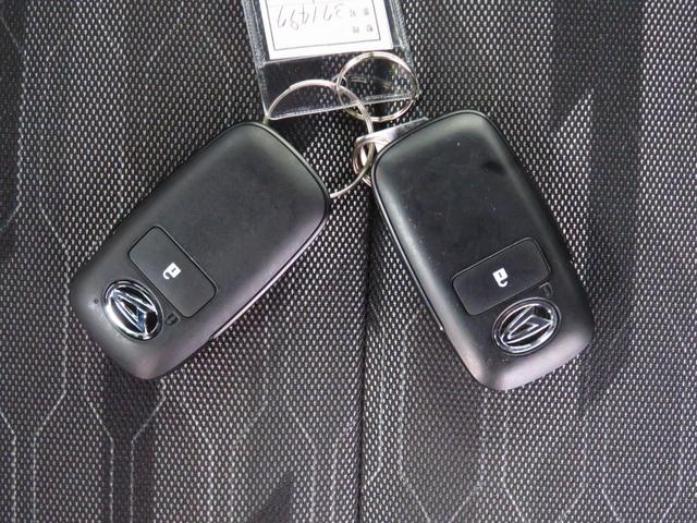 タフトＧ　ダーククロムベンチャー　　　バックカメラ　１年間無料保証電動パーキングブレーキ　コーナーセンサー　純正９型ディスプレイオーディオ　Ｂｌｕｅｔｏｏｔｈ対応　ＨＤＭＩ接続　電動格納式ミラー　運転席・助手席シートヒーター　ＵＳＢ接続　キーフリー　フルセグテレビ（三重県）の中古車