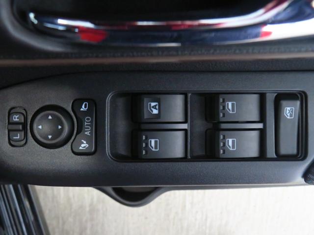 ムーヴG 助手席側パワースライドドア バックカメラ 1年間無料保証電動パーキングブレーキ コーナーセンサー 純正9型ディスプレイオーディオ 前後ドラレコ ワイヤレス充電 HDMI接続 キーフリー 地デジ Bluetooth接続 LEDヘッドライト 電動格納ミラー(三重県)の中古車