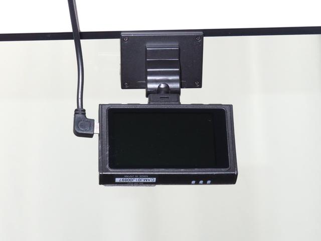 ハイゼットトラックジャンボ　　　　４ＷＤ　５ＭＴ　荷台作業照明　１年間無料保証前方用ドライブレコーダー　ゲートチェーン　マニュアルエアコン　デフロック　あゆみ板掛け　レベリング　キーレスエントリー　ＬＥＤヘッド　ＥＴＣ　ワンオーナー　パワーウィンドウ（三重県）の中古車