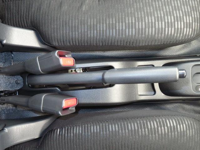 ハイゼットトラックジャンボエクストラ　４ＷＤ　届出済未使用車　１年間無料保証キーフリー　パワーウィンドウ　デフロック　荷台作業照明　コーナーセンサー　マニュアルエアコン　あゆみ板掛け　ゲートチェーン　ＬＥＤヘットライト　電動格納ミラー　アイドリングストップ　記録簿　ＣＶＴ（三重県）の中古車