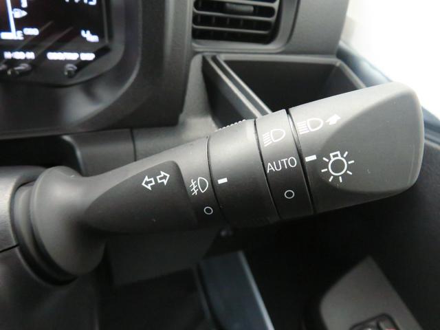 ハイゼットトラックジャンボエクストラ　４ＷＤ　届出済未使用車　１年間無料保証キーフリー　パワーウィンドウ　デフロック　荷台作業照明　コーナーセンサー　マニュアルエアコン　あゆみ板掛け　ゲートチェーン　ＬＥＤヘットライト　電動格納ミラー　アイドリングストップ　記録簿　ＣＶＴ（三重県）の中古車